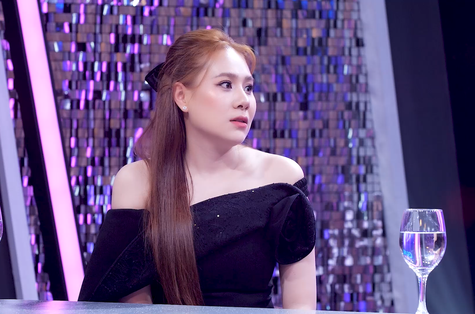 Nữ diễn vi&ecirc;n ở nh&agrave; phố 5 tầng: &ldquo;Một người con m&agrave; n&oacute;i ra những lời như vậy th&igrave; qu&aacute; bất hiếu&rdquo; - Ảnh 1.