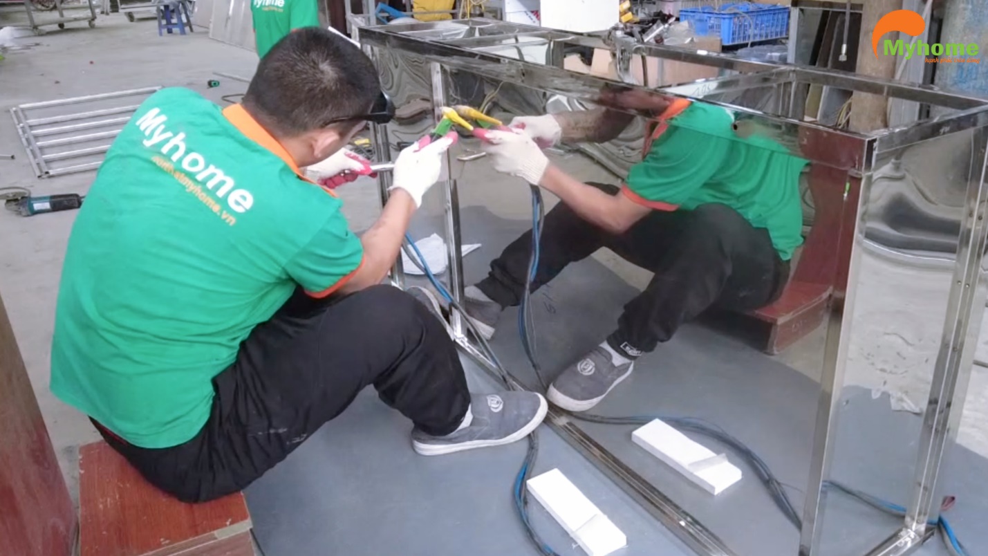 Tủ bếp inox c&oacute; thực sự bền hơn c&aacute;c loại tủ bếp tr&ecirc;n thị trường? - Ảnh 2.