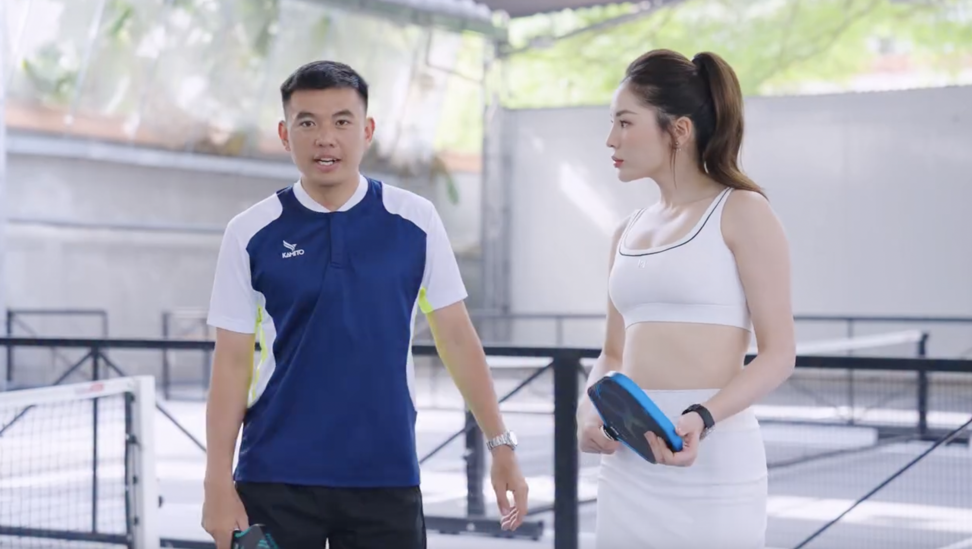 Đi học muộn nhưng thầy xịn khỏi bàn: Kỳ Duyên được Lý Hoàng Nam kèm cặp chơi pickleball, visual trắng phát sáng gây sốt MXH- Ảnh 7. Đi học muộn nhưng thầy xịn khỏi bàn: Kỳ Duyên được Lý Hoàng Nam kèm cặp chơi pickleball, visual trắng phát sáng gây sốt MXH- Ảnh 7.