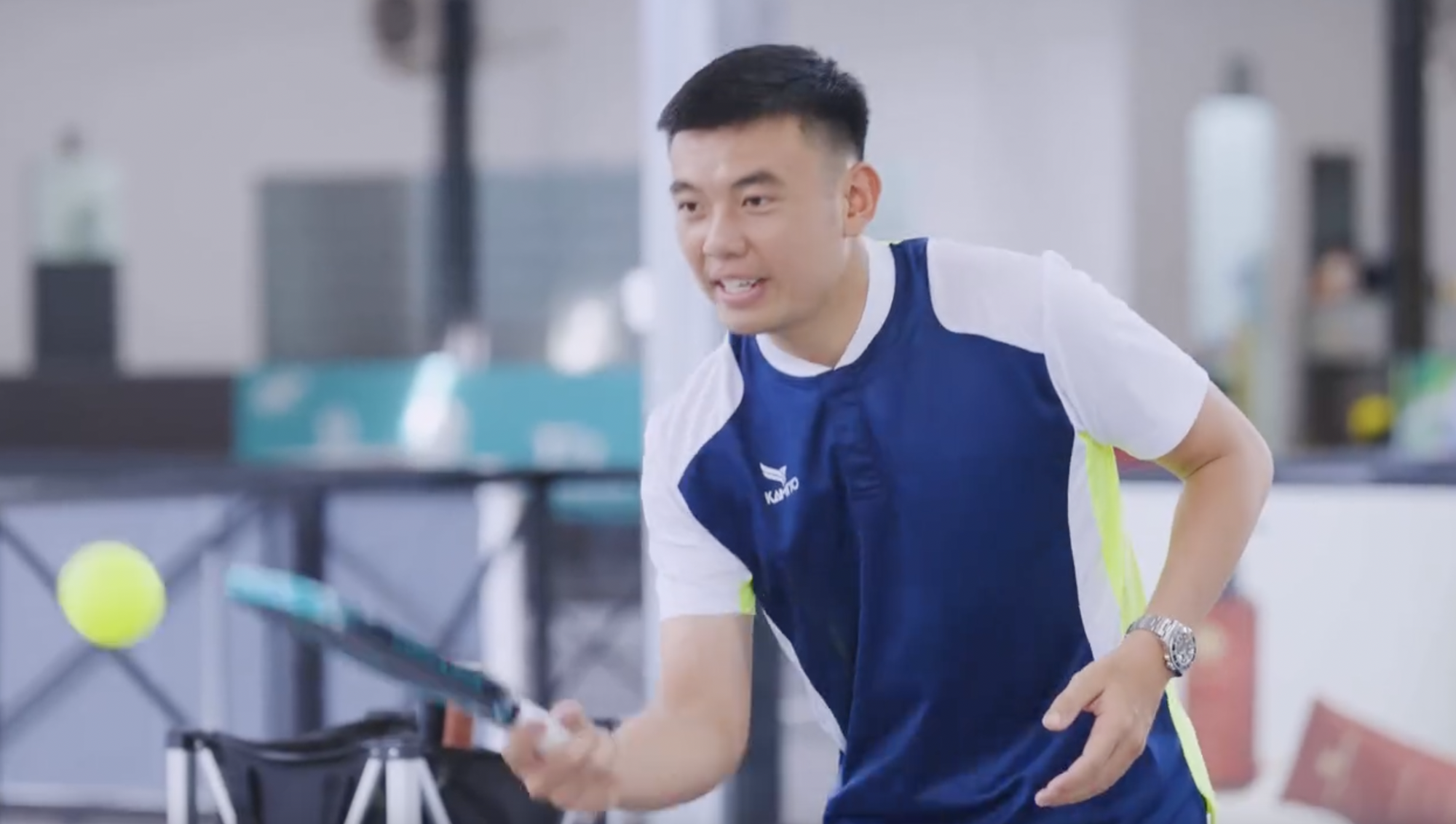 Đi học muộn nhưng thầy xịn khỏi bàn: Kỳ Duyên được Lý Hoàng Nam kèm cặp chơi pickleball, visual trắng phát sáng gây sốt MXH- Ảnh 9. Đi học muộn nhưng thầy xịn khỏi bàn: Kỳ Duyên được Lý Hoàng Nam kèm cặp chơi pickleball, visual trắng phát sáng gây sốt MXH- Ảnh 9.