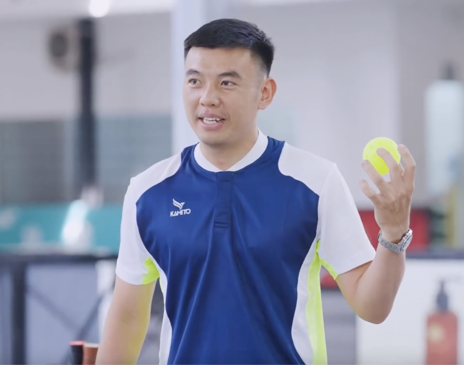 Đi học muộn nhưng thầy xịn khỏi bàn: Kỳ Duyên được Lý Hoàng Nam kèm cặp chơi pickleball, visual trắng phát sáng gây sốt MXH- Ảnh 1. Đi học muộn nhưng thầy xịn khỏi bàn: Kỳ Duyên được Lý Hoàng Nam kèm cặp chơi pickleball, visual trắng phát sáng gây sốt MXH- Ảnh 1.