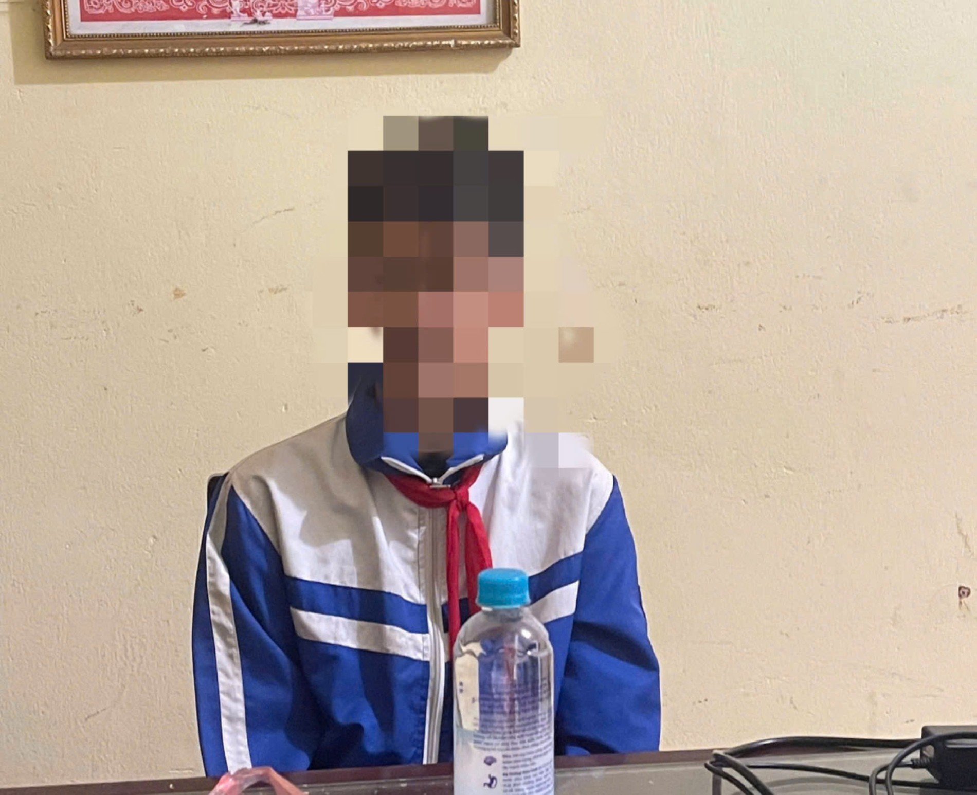 Học sinh đe dọa khủng bố trên mạng xã hội bị cơ quan chức năng xử lý kịp thời - Ảnh 1. Học sinh đe dọa khủng bố trên mạng xã hội bị cơ quan chức năng xử lý kịp thời - Ảnh 1.