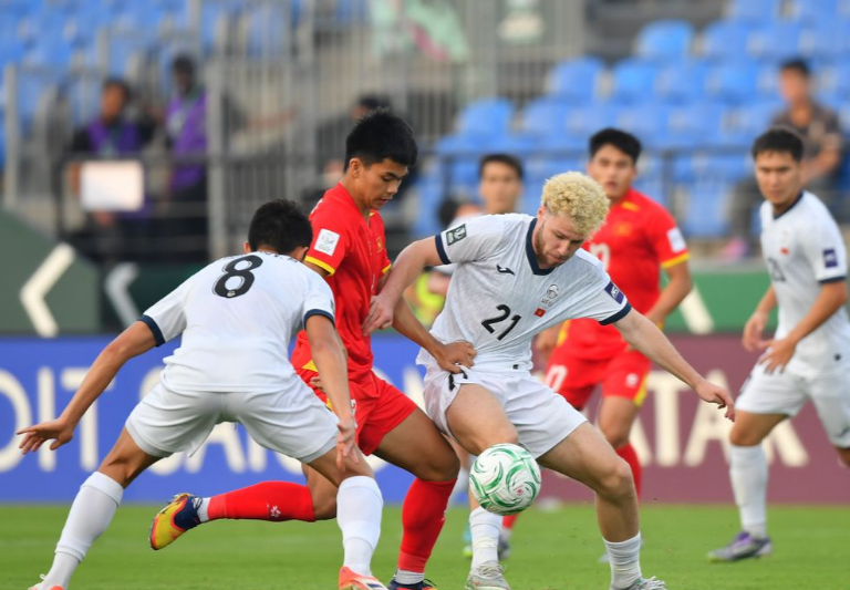 B&aacute;o Indonesia: Chiến thắng kịch t&iacute;nh, U23 Việt Nam đ&atilde; tiến một bước d&agrave;i - Ảnh 1.