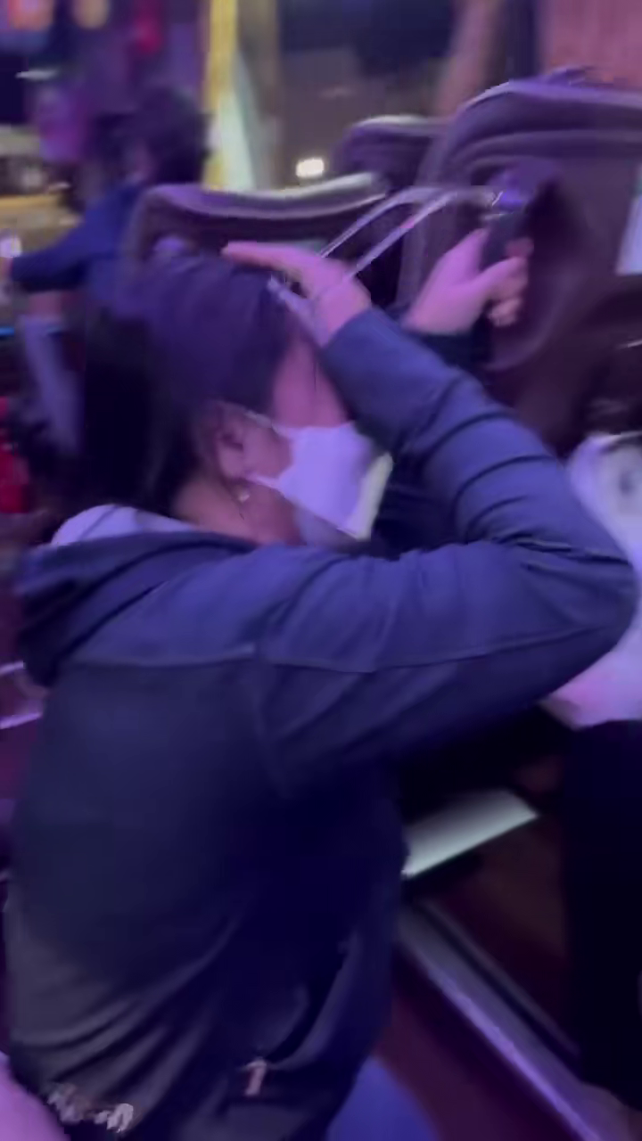 Vụ "chuyến xe b&atilde;o t&aacute;p" ở Đồng Th&aacute;p: Nh&agrave; xe H&ugrave;ng Hiếu gửi lời xin lỗi h&agrave;nh kh&aacute;ch - Ảnh 1.