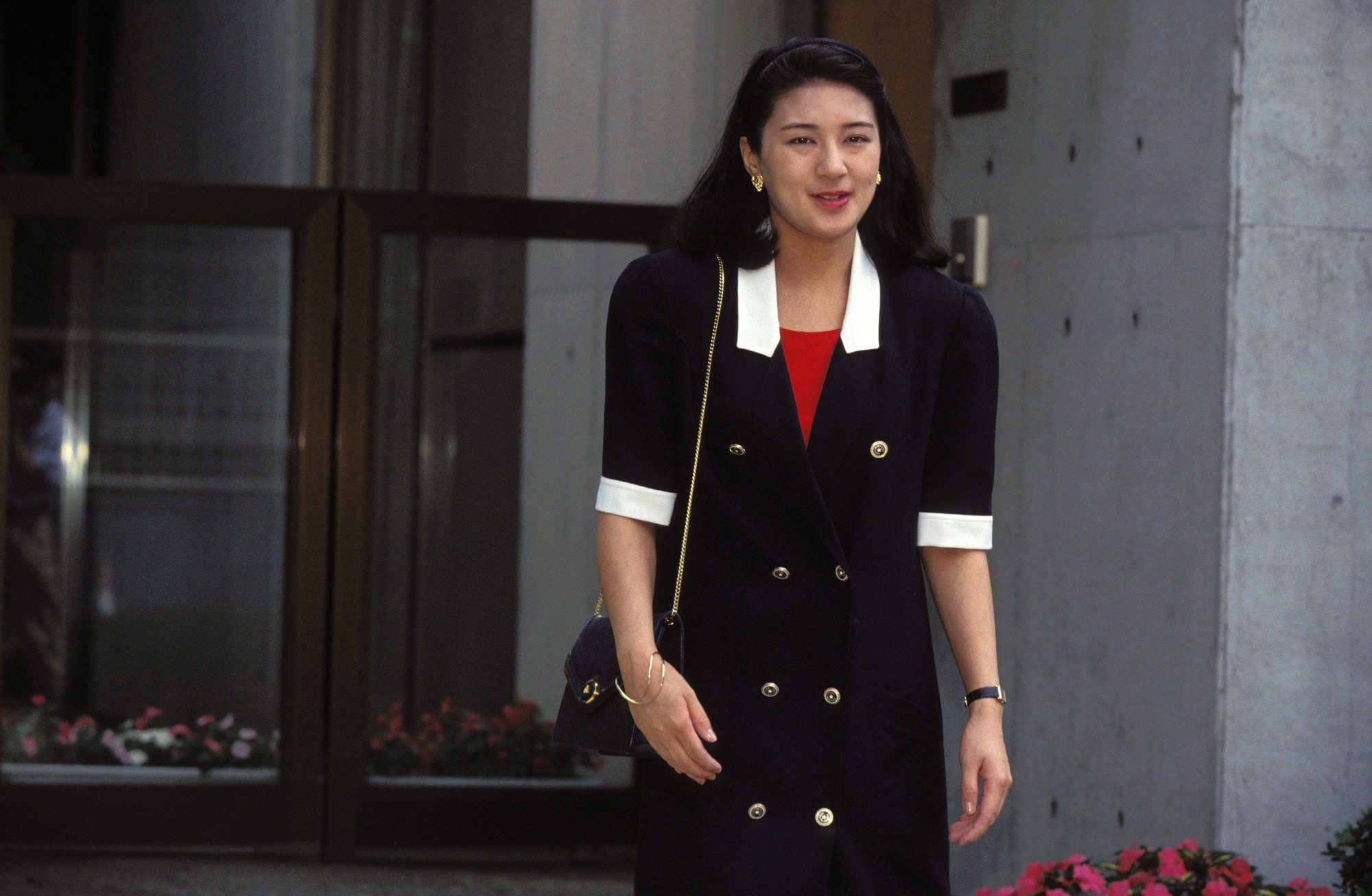 Câu chuyện tình yêu của Masako và Naruhito: Lời hứa bảo vệ đầy ý nghĩa - Ảnh 2. Câu chuyện tình yêu của Masako và Naruhito: Lời hứa bảo vệ đầy ý nghĩa - Ảnh 2.