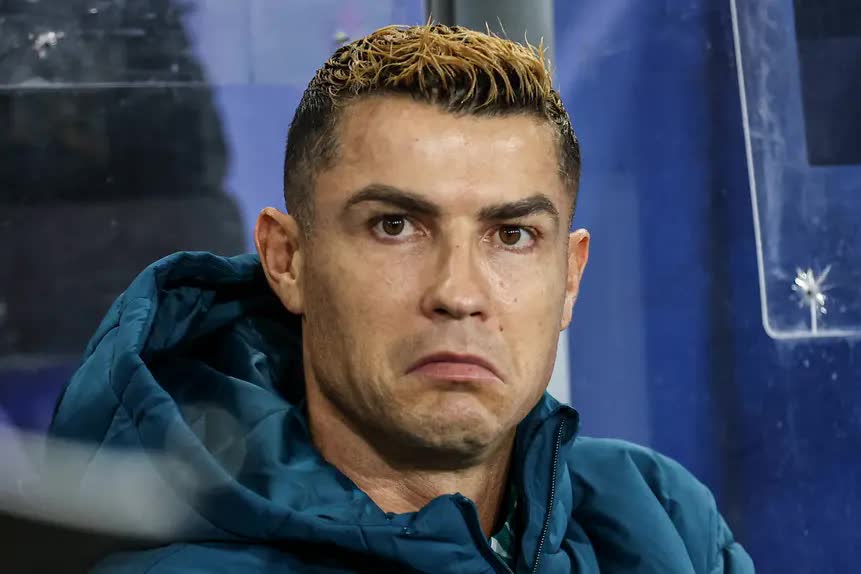 Ronaldo đối diện &aacute;n phạt nặng khi tự &yacute; rời đội tuyển Bồ Đ&agrave;o Nha - Ảnh 1.