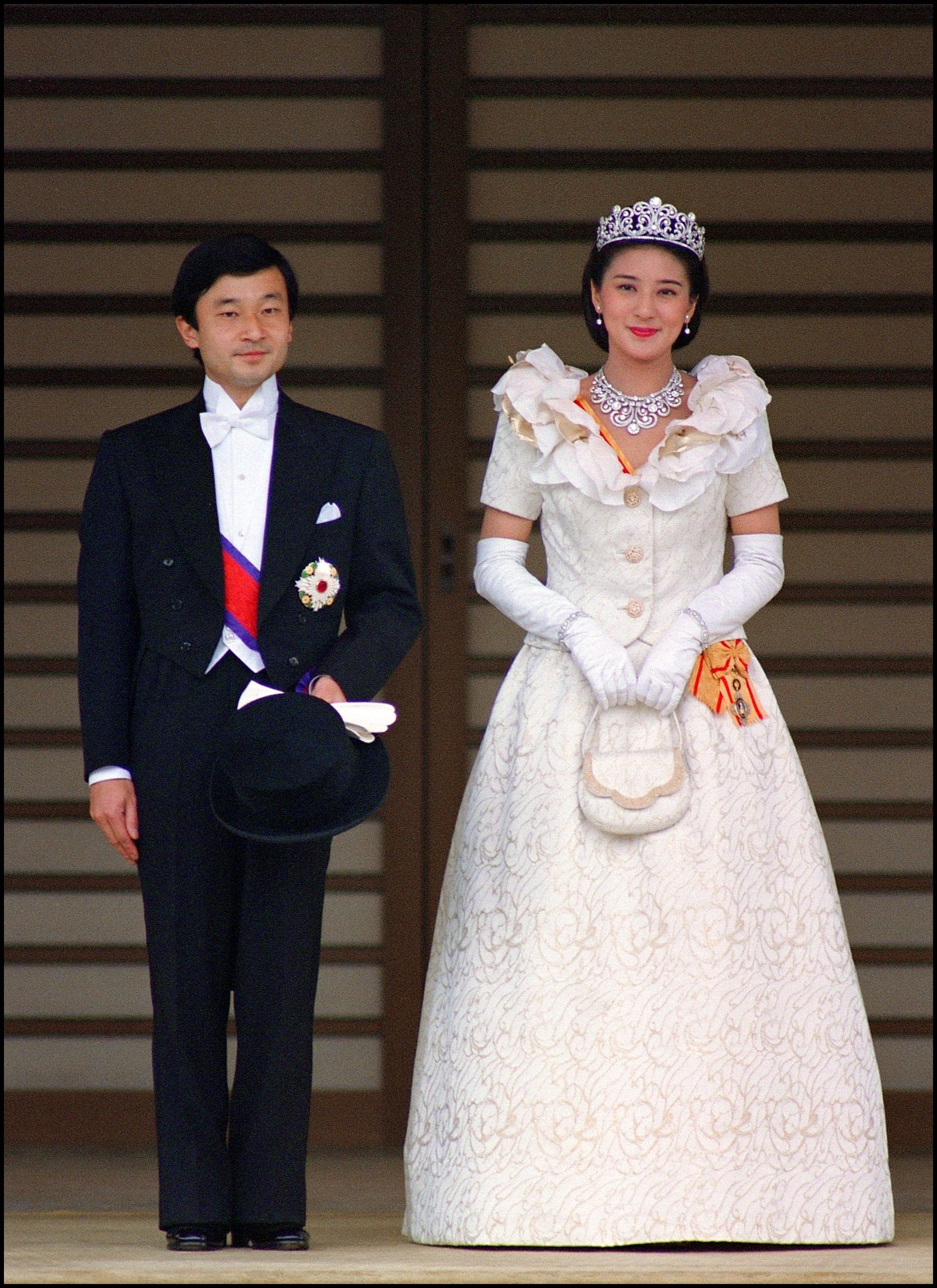 Câu chuyện tình yêu của Masako và Naruhito: Lời hứa bảo vệ đầy ý nghĩa - Ảnh 4. Câu chuyện tình yêu của Masako và Naruhito: Lời hứa bảo vệ đầy ý nghĩa - Ảnh 4.