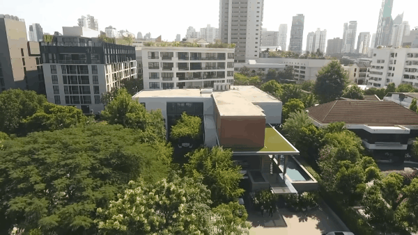 Tiến sĩ mắc u n&atilde;o kết h&ocirc;n với mẹ đơn th&acirc;n u 50: Hạnh ph&uacute;c 13 năm b&ecirc;n nhau - Ảnh 5.