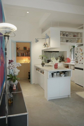 Cặp đôi cải tạo căn nhà 350m² ở ngọai ô: Cuộc sống không cần sở hữu - Ảnh 1. Cặp đôi cải tạo căn nhà 350m² ở ngọai ô: Cuộc sống không cần sở hữu - Ảnh 1.