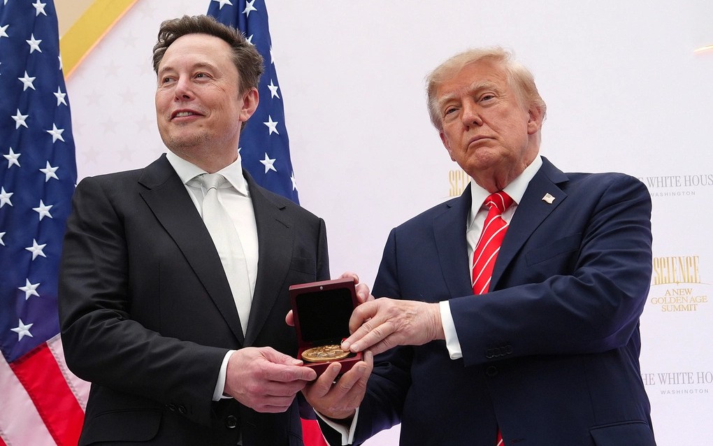 Tỷ phú Elon Musk, Jensen Huang nhận "phần thưởng" cao quý nhất nước Mỹ từ Tổng thống Trump