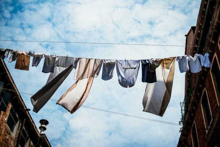 V&igrave; sao nhiều bang ở Mỹ cấm phơi quần &aacute;o ng&ograve;ai trời? - Ảnh 4.