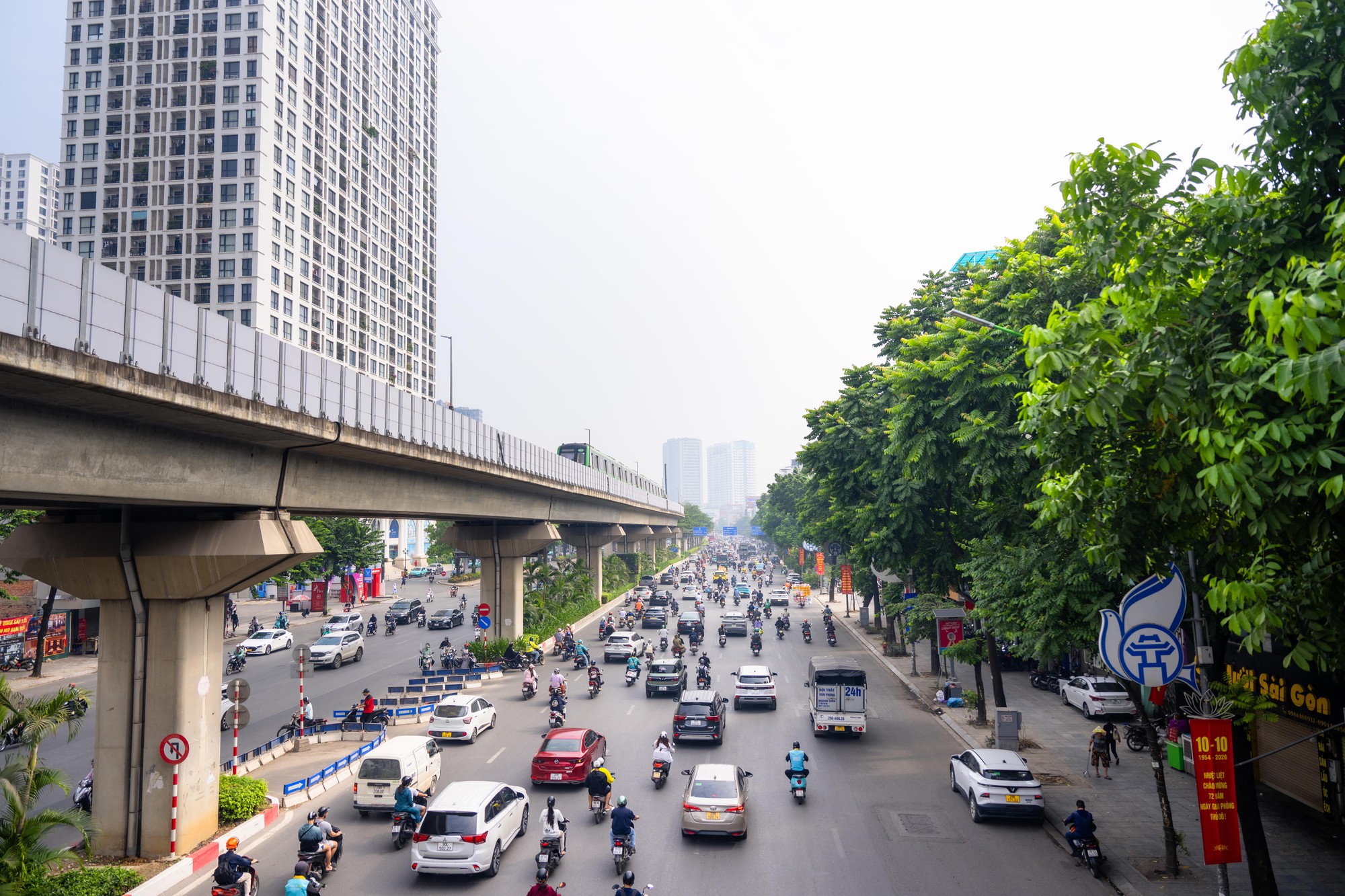 Cảnh tượng giao thông Hà Nội thông thoáng hơn Sau thông xe Vành đai 2 , 5 - Ảnh 2.