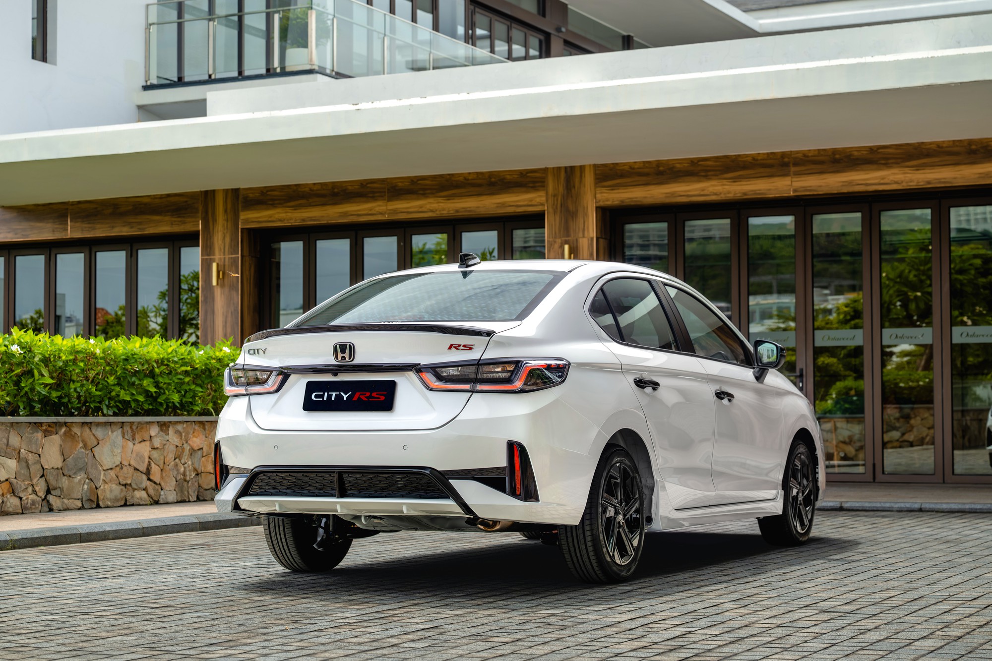 Honda City 2026 ra mắt Việt Nam: N&acirc;ng cấp trang bị, giảm phi&ecirc;n bản, gi&aacute; khởi điểm 539 triệu đồng - Ảnh 2.
