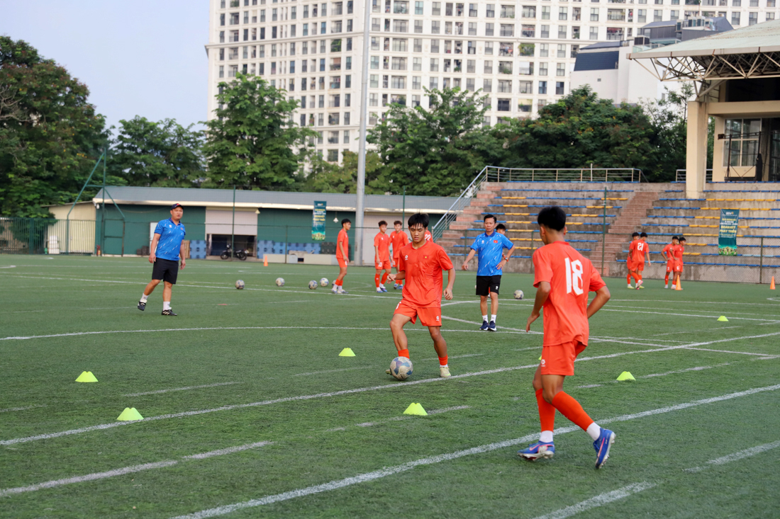 Kế hoạch luyện tập của U15 Việt Nam chuẩn bị cho FIFA U15 World Cup 2026 - Ảnh 2.