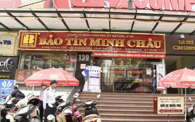 Nhiều đại lý đến cửa hàng Bảo Tín Minh Châu “đòi tài sản”: Làm thế nào mới đúng luật?