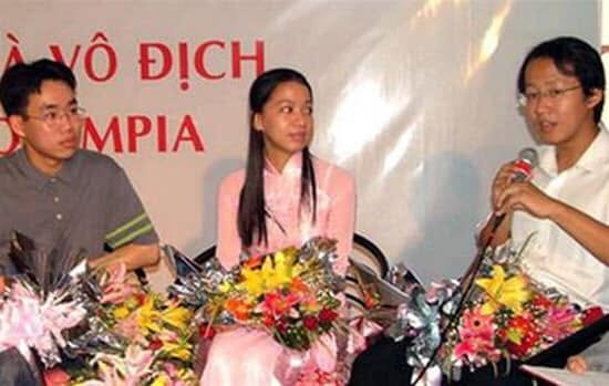 Ai l&agrave; Qu&aacute;n qu&acirc;n đầu ti&ecirc;n trong lịch sử Đường L&ecirc;n Đỉnh Olympia? - Ảnh 5.