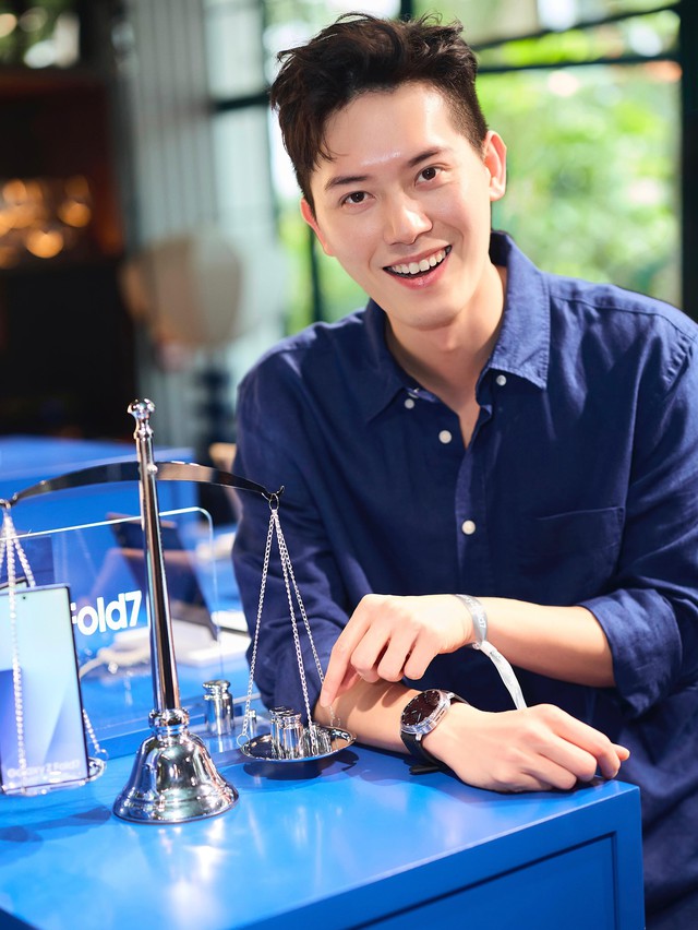 Nam diễn viên 