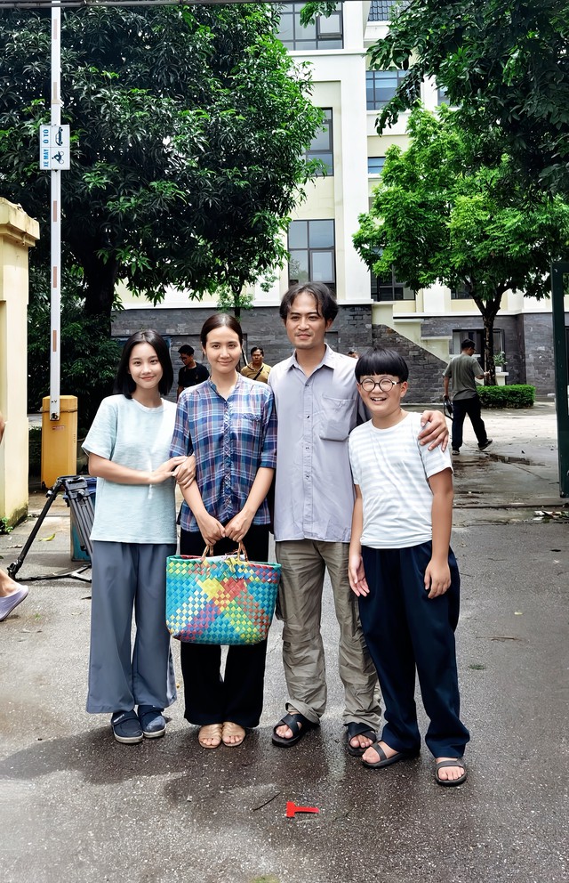 Phan Minh Huyền: "Mọi người v&agrave; anh Do&atilde;n Quốc Đam đều &ugrave;a v&agrave;o hỏi t&ocirc;i c&oacute; bị thương ở đ&acirc;u kh&ocirc;ng"- Ảnh 6.