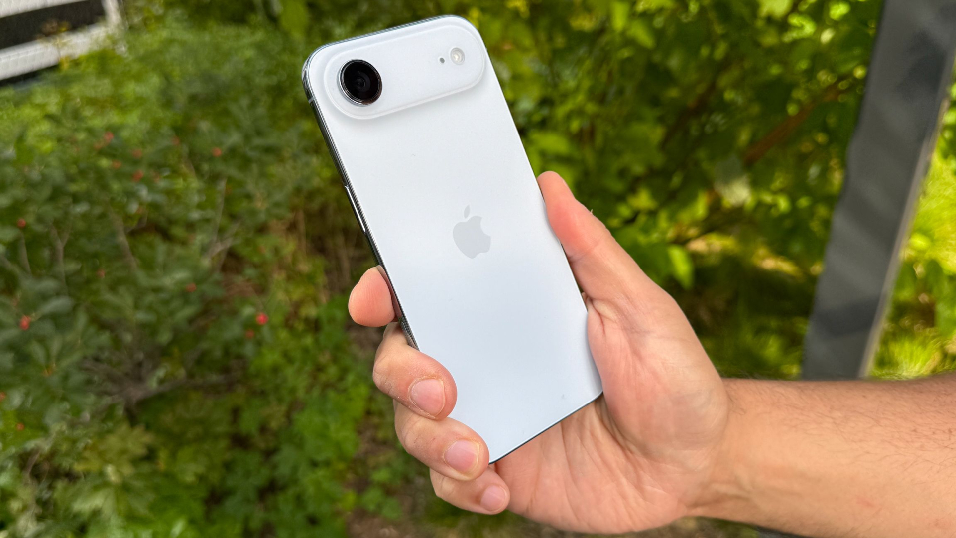 IPhone Air giảm gi&aacute; mạnh nhất năm 2026 , cơ hội sở hữu si&ecirc;u phẩm chỉ từ 21 triệu đồng - Ảnh 2.