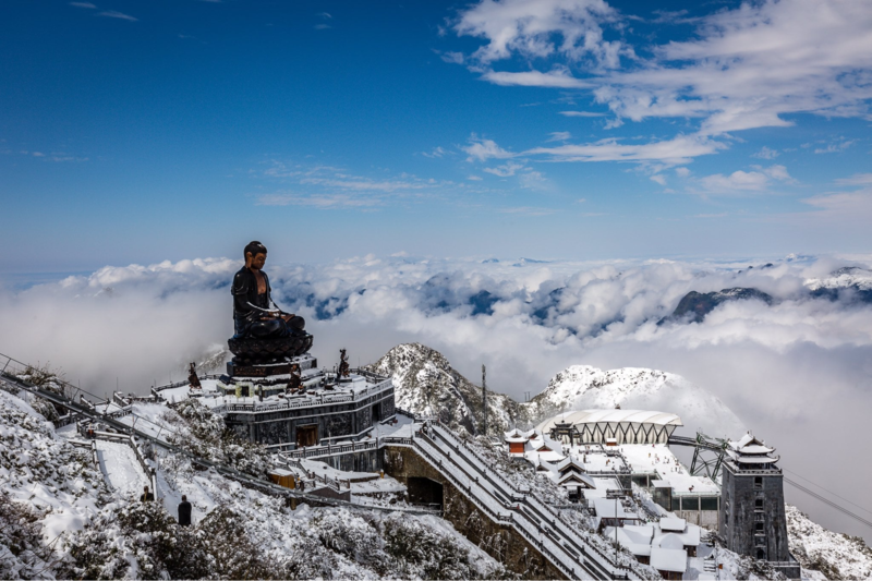 Phát hiện đỉnh núi cao 3.143 m ở Việt Nam, từng lạnh -8°C, mùa đông nhìn như một góc châu Âu - Ảnh 3.