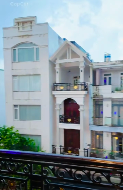 Nam ca sĩ SN 1981 quê Hà Nội mang biệt thự 7 tầng ở Gò Vấp rao cho thuê trọ: Cận cảnh bên trong - Ảnh 6.