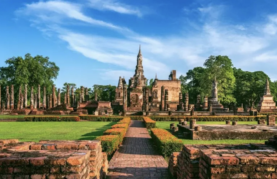 Việt Nam có ngọn núi nơi một vị vua từ bỏ ngai vàng để lên tu, nay đã là Di sản Thế giới được UNESCO ghi danh - Ảnh 10.