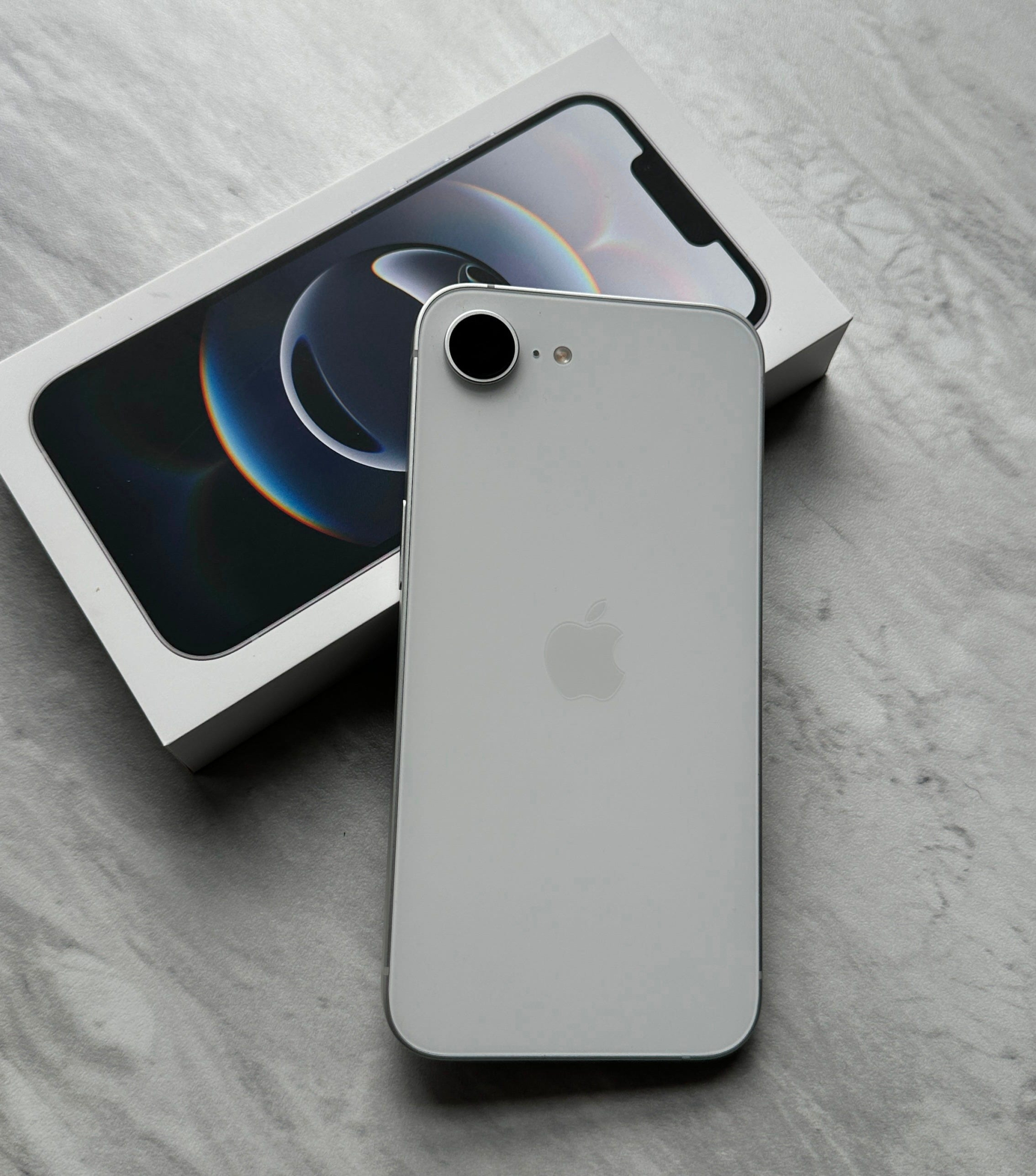 5 Mẫu iPhone cũ th&aacute;ng 10 / 2026 đ&aacute;ng mua với gi&aacute; tốt nhất - Ảnh 2.