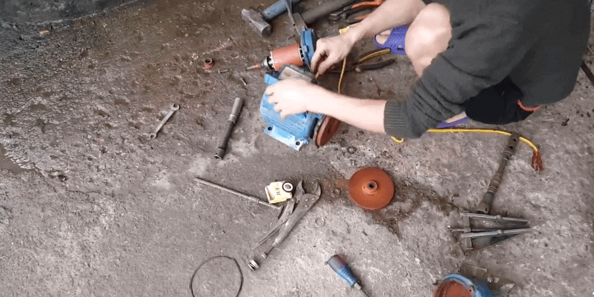 Giải pháp "chống ồn" khi tiếng máy bơm nước kêu ù ù suốt ngày đêm - Ảnh 1.