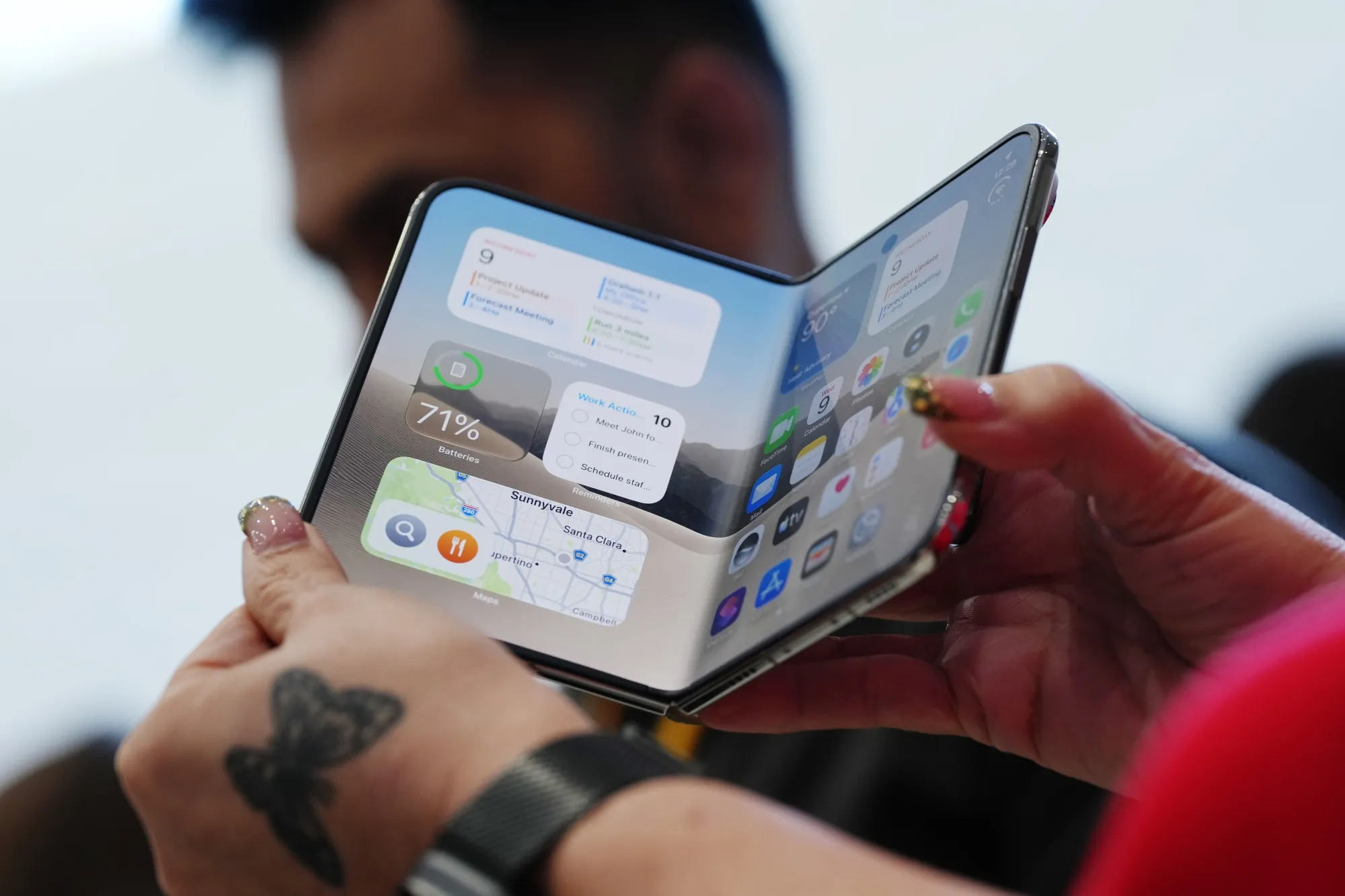 Gallery - iPhone Duo giá tận 65 triệu đồng, đây là cách mua 'phiên bản lắp ghép' rẻ hơn hẳn 10 triệu đồng