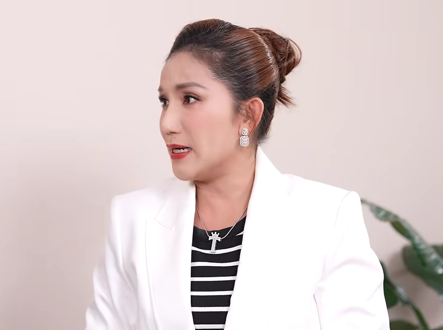 Gallery - Cát Tường: Tôi muốn sinh con đàn cháu đống nhưng chỉ đẻ một đứa vì có nỗi đau - image 5