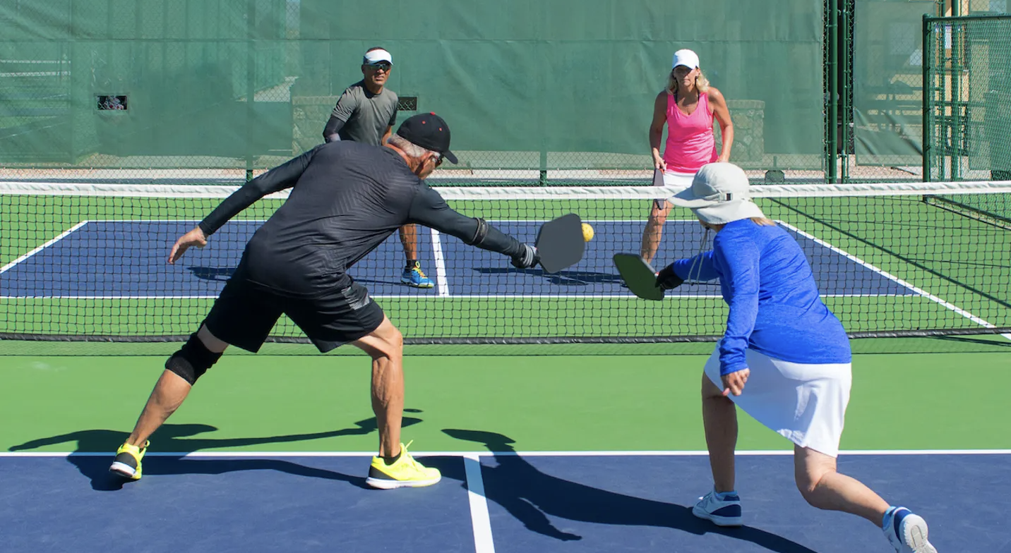 Một thị trấn tại Mỹ muốn cấm vĩnh viễn môn pickleball - Ảnh 1. Một thị trấn tại Mỹ muốn cấm vĩnh viễn môn pickleball - Ảnh 1.