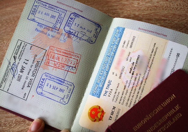 Công an khuyến cáo quan trọng về quy định tạm trú cho người nước ngòai tại Việt Nam 2026 - Ảnh 1.