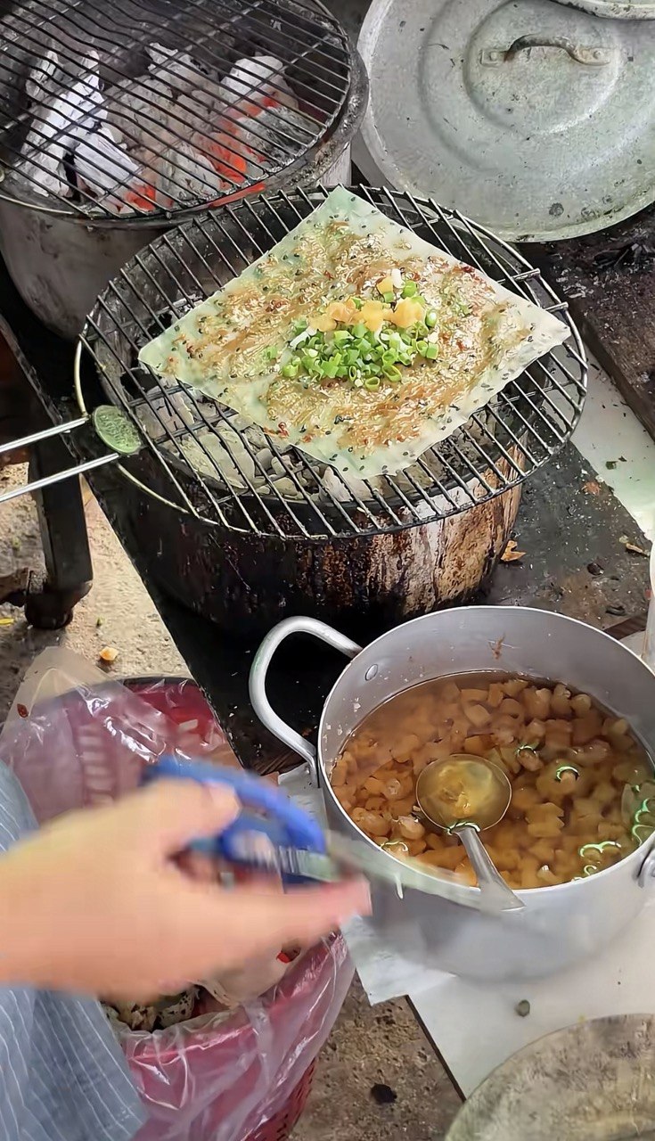 Hòn đảo Phú Quý  với tô mì mực 30.000 đồng chỉ hoạt động 6 tháng mỗi năm - Ảnh 3.