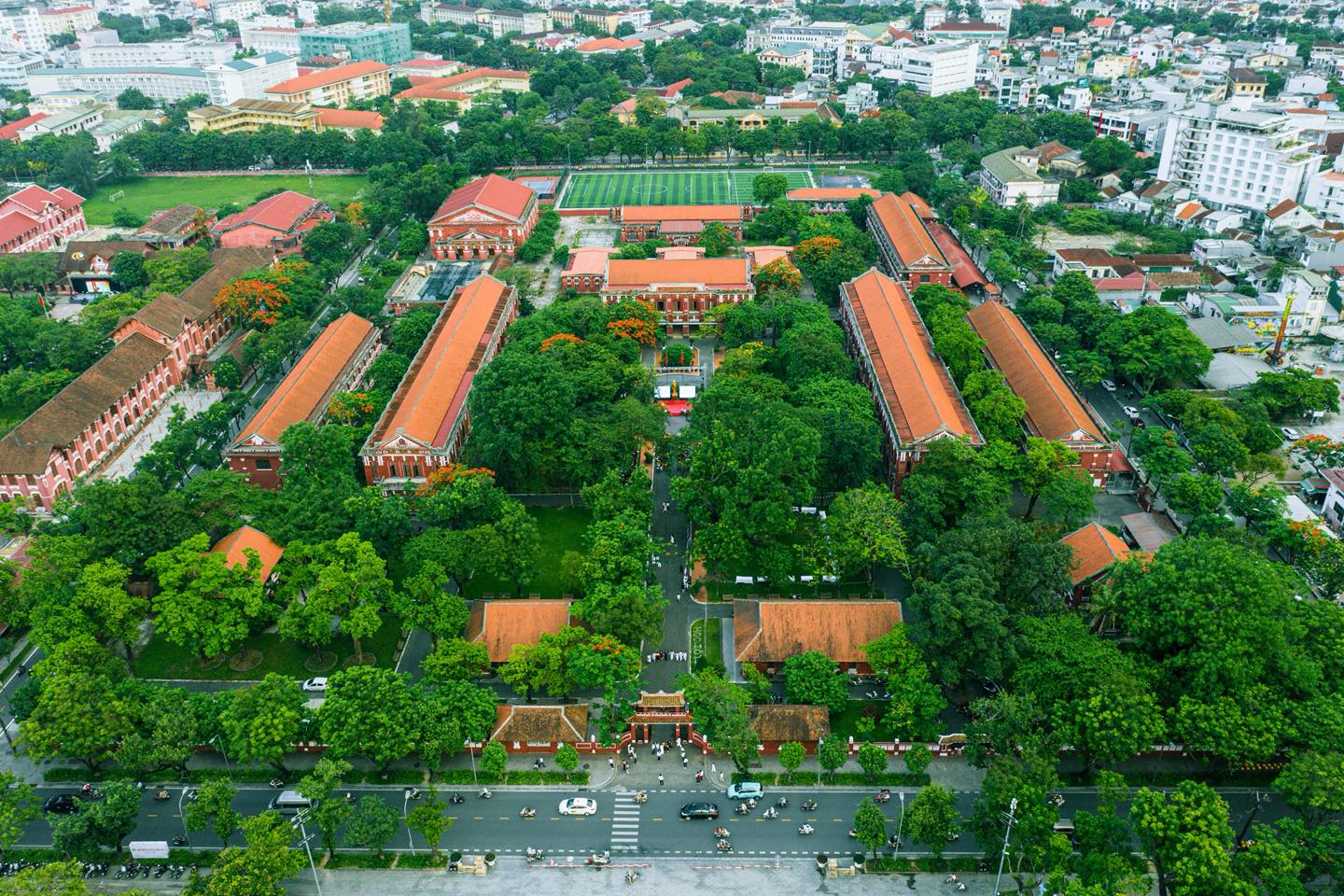 Trường THPT chuyên Quốc học Huế: Di sản lịch sử và giáo dục 130 năm tại Việt Nam - Ảnh 1.