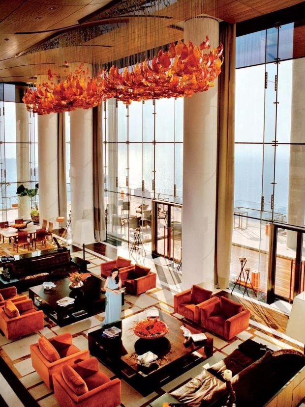Bên trong dinh thự 27 tầng của gia tộc Ambani: Thế giới xa hoa năm 2026 - Ảnh 9.