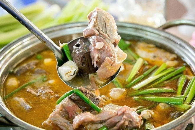 Top 10 thực phẩm giàu protein bậc nhất thế giới: Trứng bình dân, chợ Việt bán đầy - Ảnh 3.