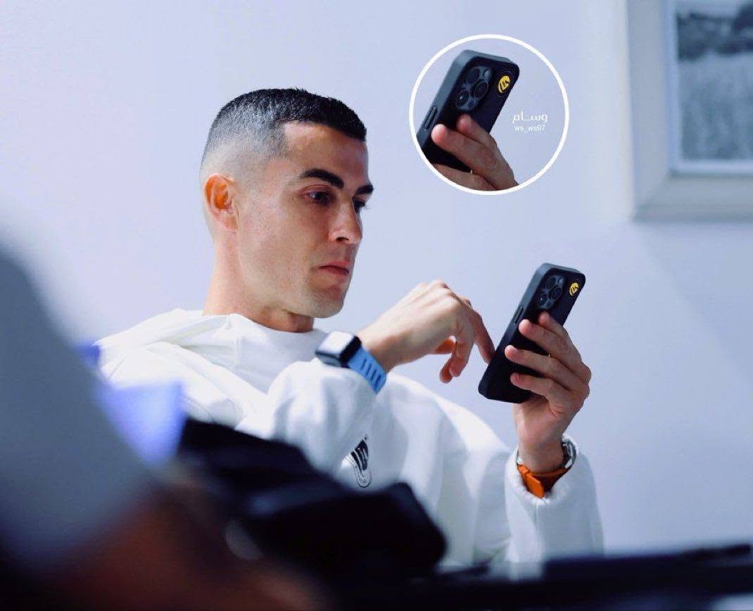Cristiano Ronaldo và chiếc iPhone 13 Pro Max: Lựa chọn công nghệ bất ngờ của siêu sao - Ảnh 2.