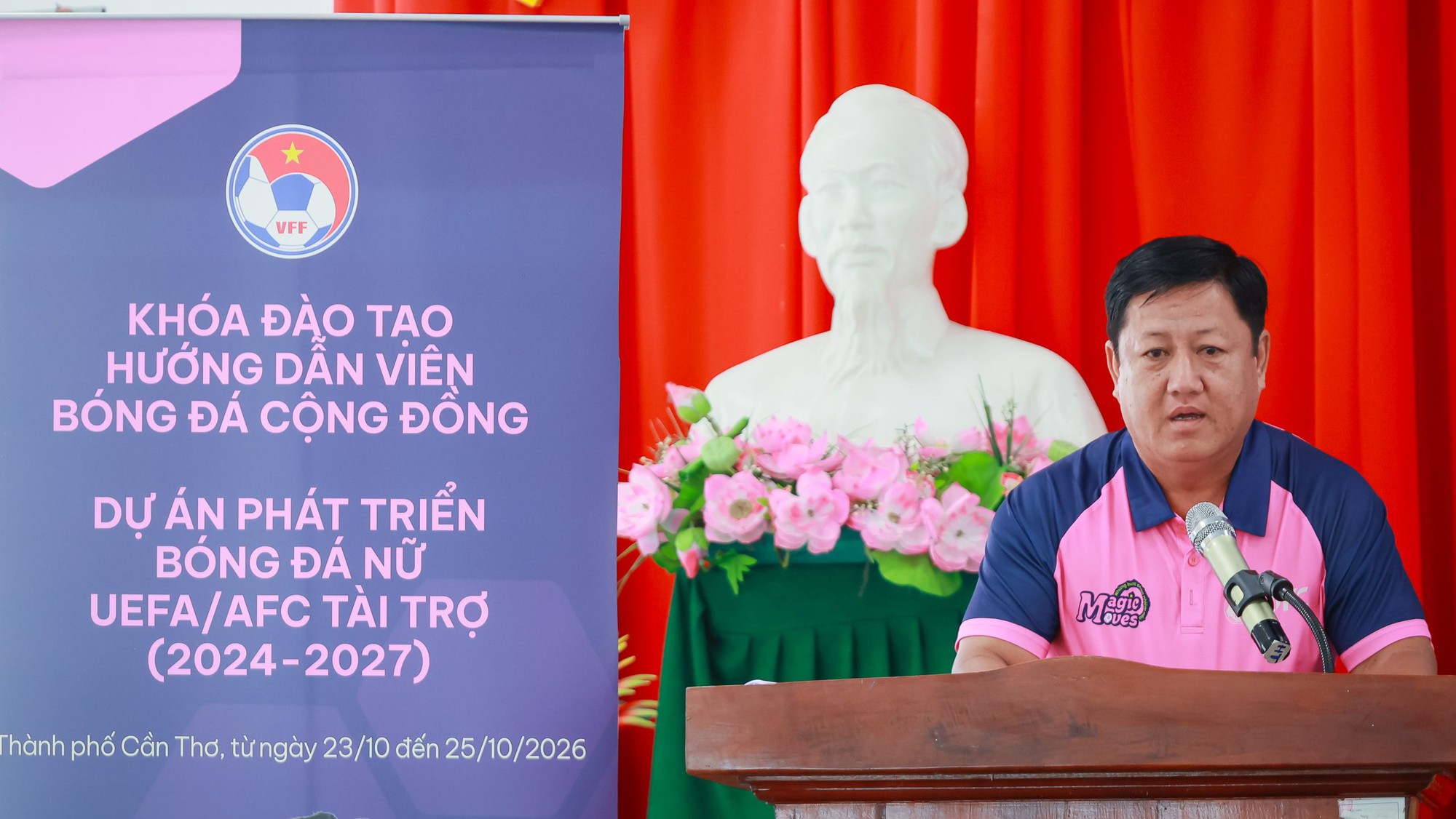 Gallery - Khai mạc khóa đào tạo hướng dẫn viên bóng đá cộng đồng Magic Moves 2026 tại Cần Thơ - image 1