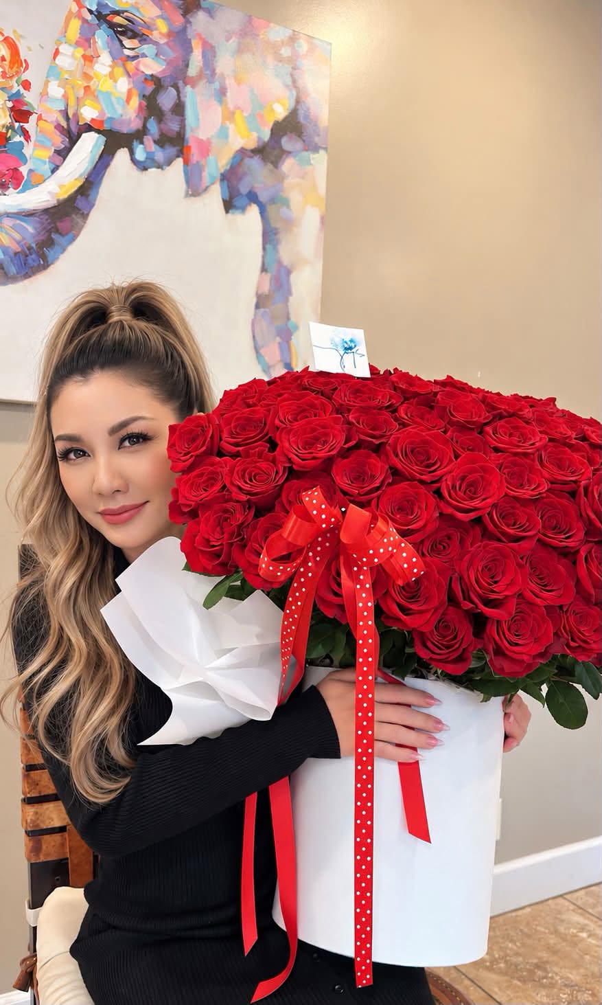Trizzie Phương Trinh không muốn nghỉ hưu và tiếp tục tỏa sáng trên sân khấu - Ảnh 1. Trizzie Phương Trinh không muốn nghỉ hưu và tiếp tục tỏa sáng trên sân khấu - Ảnh 1.