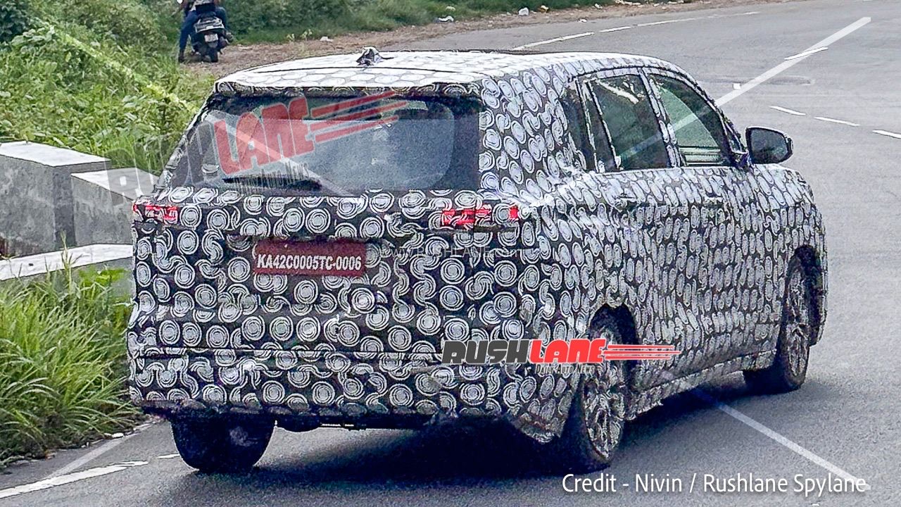 Xem trước Toyota Innova Cross mới sắp ra mắt tháng sau: Mặt trước thay đổi lớn, màn hình lớn hơn, vẫn đủ tùy chọn xăng, hybrid - Ảnh 5.