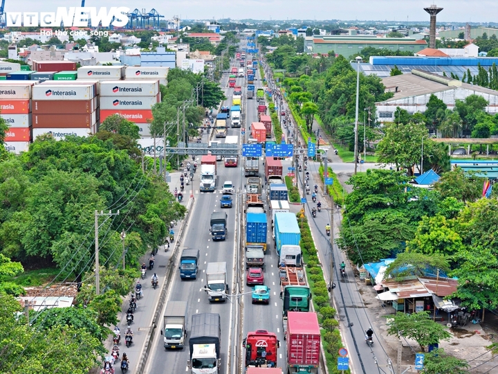 TP . HCM đầu tư gần 8 . 800 Tỷ đồng cho đường liên cảng Cát Lái giảm ùn tắc - Ảnh 2. TP . HCM đầu tư gần 8 . 800 Tỷ đồng cho đường liên cảng Cát Lái giảm ùn tắc - Ảnh 2.