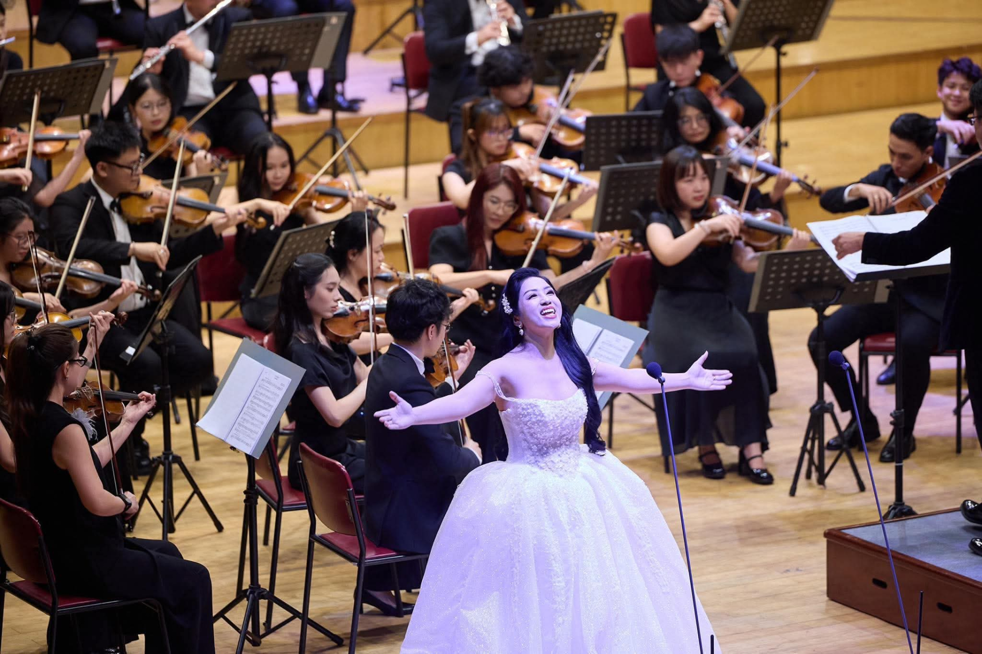 Concert Resonantia: Đêm thăng hoa của những giọng ca thính phòng hàng đầu Việt Nam - Ảnh 8.