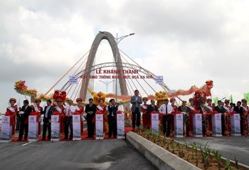 Cầu vượt ba tầng đầu tiên tại Việt Nam: Kỳ tích xây dựng ở Đà Nẵng Sau 18 tháng - Ảnh 2.