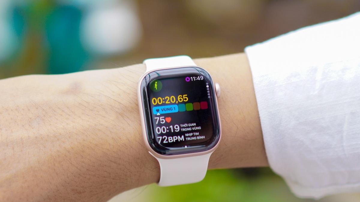 ‏Lý do Apple Watch Series 11 trở thành trợ thủ sức khỏe AI được yêu thích nhất - Ảnh 2.