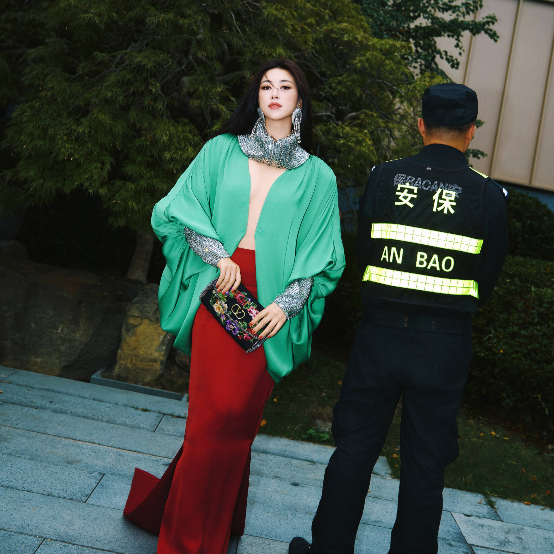 Showbiz mới có mỹ nhân 42 tuổi xứng danh tiểu thư Dior, đẹp cỡ Lưu Diệc Phi cũng phải nhường phần - Ảnh 6.
