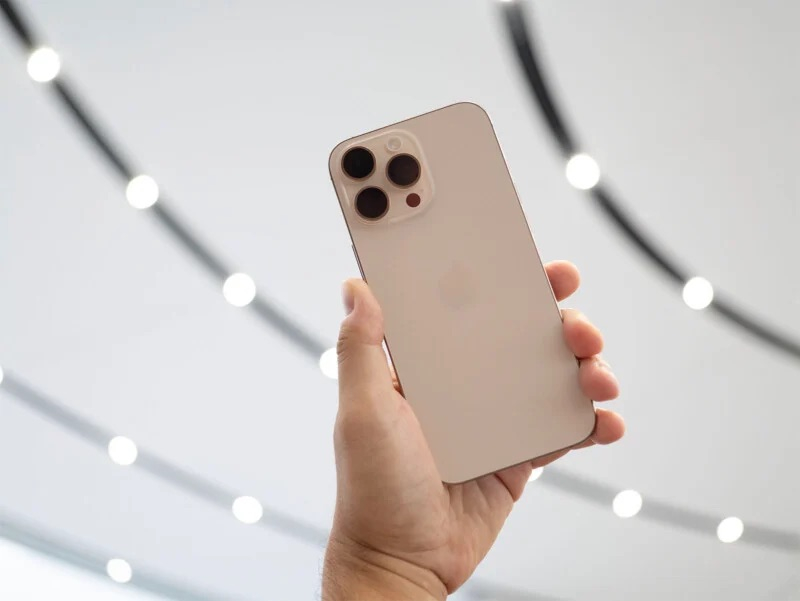 IPhone 16 Pro Max cũ giảm giá mạnh tháng 10 / 2026 So với iPhone 17 - Ảnh 3.