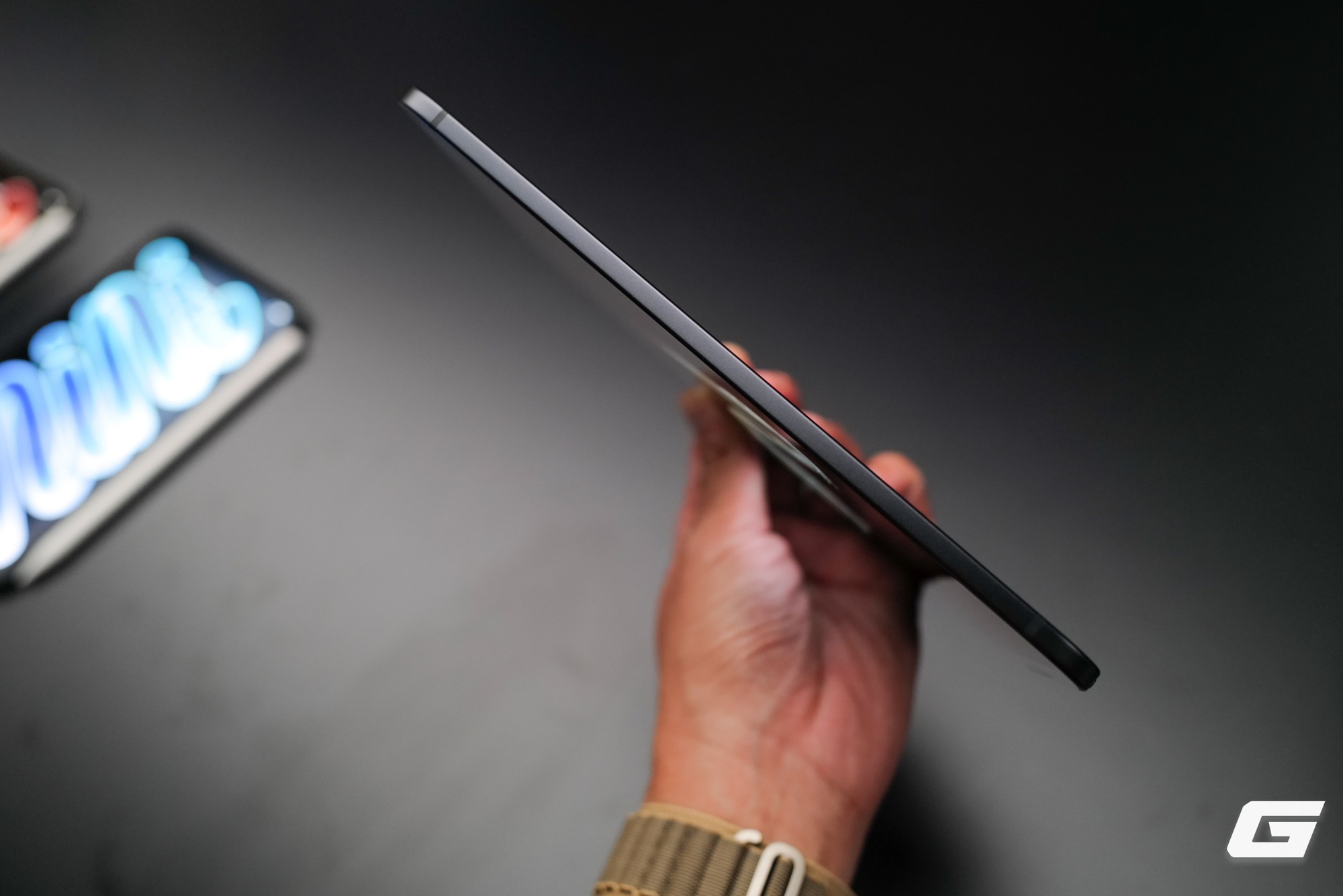 Trải nghiệm iPad mini OLED 2026: Mỏng nhẹ , màn hình sắc nét và âm thanh mới lạ - Ảnh 8. Trải nghiệm iPad mini OLED 2026: Mỏng nhẹ , màn hình sắc nét và âm thanh mới lạ - Ảnh 8.