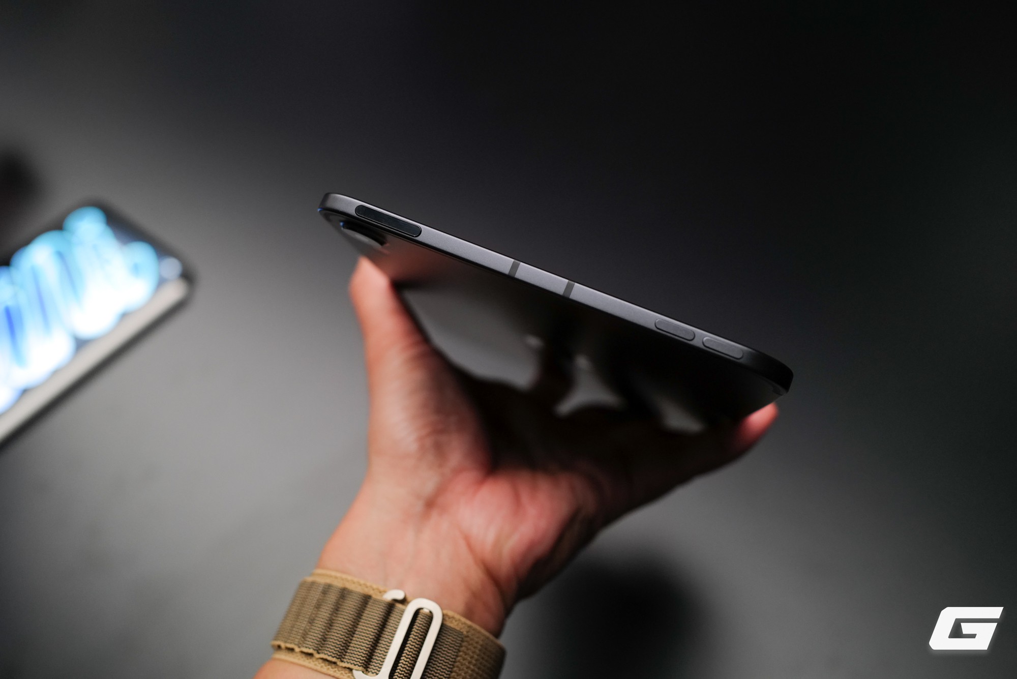 Trải nghiệm iPad mini OLED 2026: Mỏng nhẹ , màn hình sắc nét và âm thanh mới lạ - Ảnh 6. Trải nghiệm iPad mini OLED 2026: Mỏng nhẹ , màn hình sắc nét và âm thanh mới lạ - Ảnh 6.