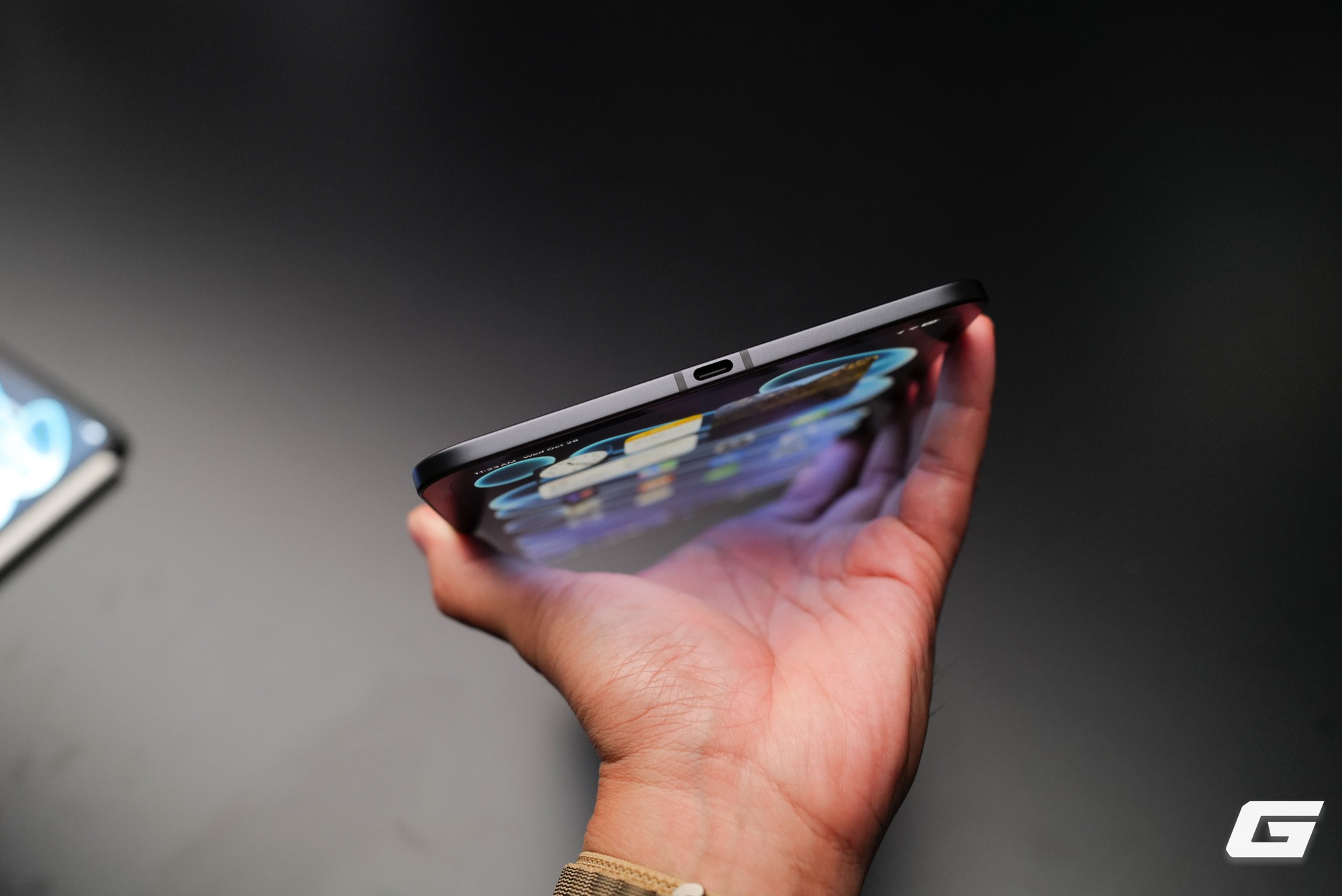 Trải nghiệm iPad mini OLED 2026: Mỏng nhẹ , màn hình sắc nét và âm thanh mới lạ - Ảnh 7. Trải nghiệm iPad mini OLED 2026: Mỏng nhẹ , màn hình sắc nét và âm thanh mới lạ - Ảnh 7.