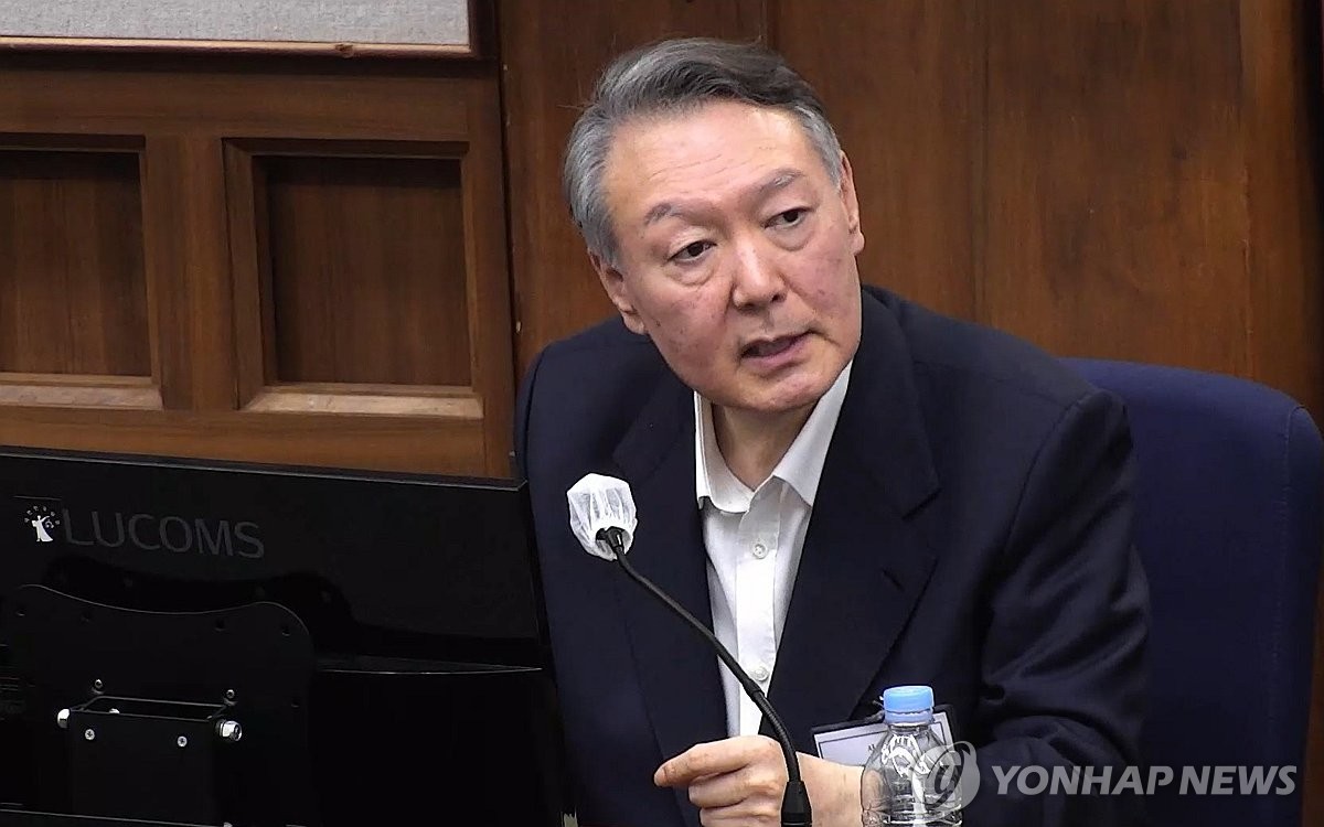 Cựu Tổng thống Hàn Quốc Yoon Suk-yeol đối mặt với án tử hình